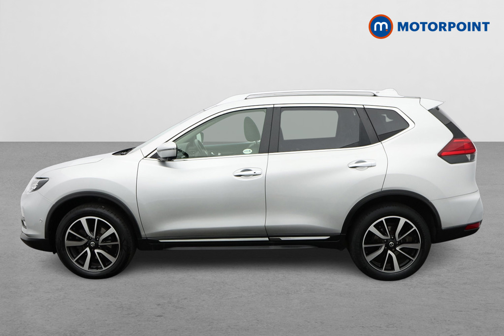 Nissan X-Trail Tekna Automatic Diesel SUV - Stock Number (1621156) - Passenger side