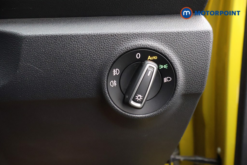 Volkswagen T-Roc Design Manual Petrol SUV - Stock Number (1621206) - 10th supplementary image