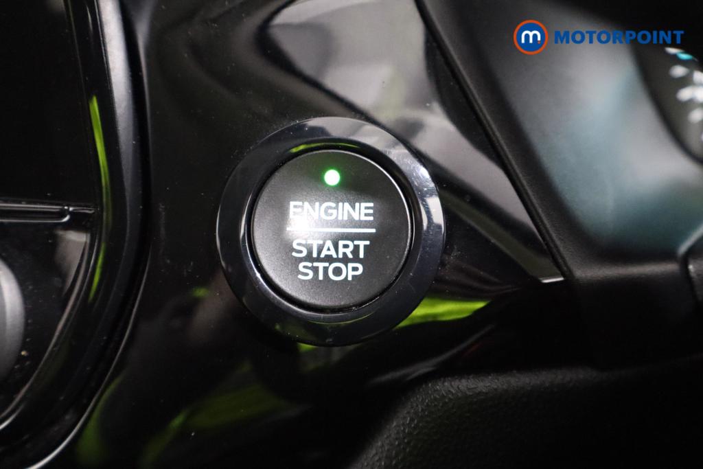 Ford Fiesta Titanium Manual Petrol Hatchback - Stock Number (1621209) - 14th supplementary image