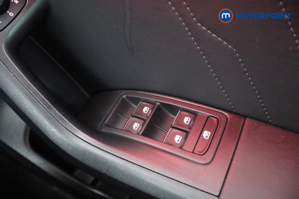 Seat Ateca FR Automatic Petrol SUV - Stock Number (1621228) - 13th supplementary image