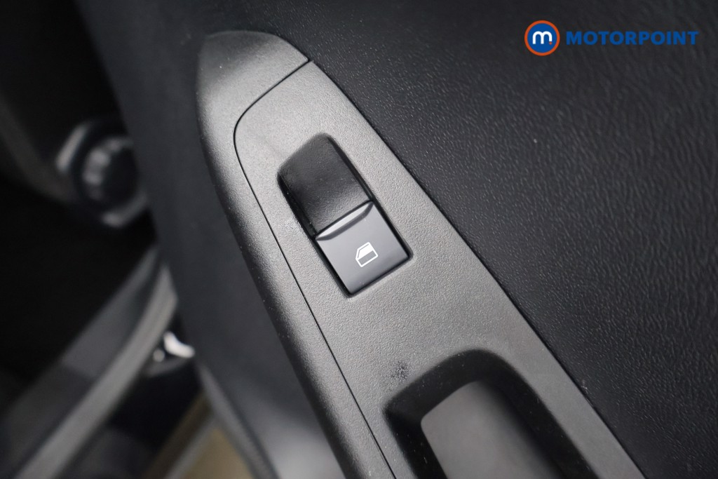 Ford Puma St-Line X Automatic Petrol SUV - Stock Number (1621265) - 24th supplementary image