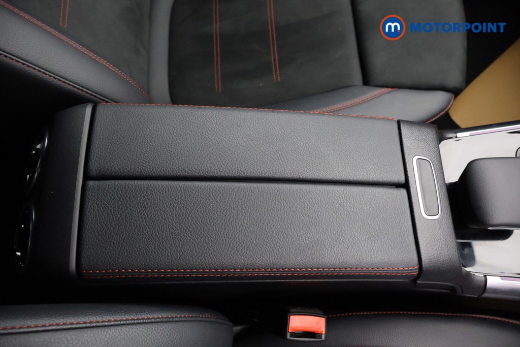 Mercedes-Benz GLA Amg Line Automatic Petrol SUV - Stock Number (1621395) - 22nd supplementary image