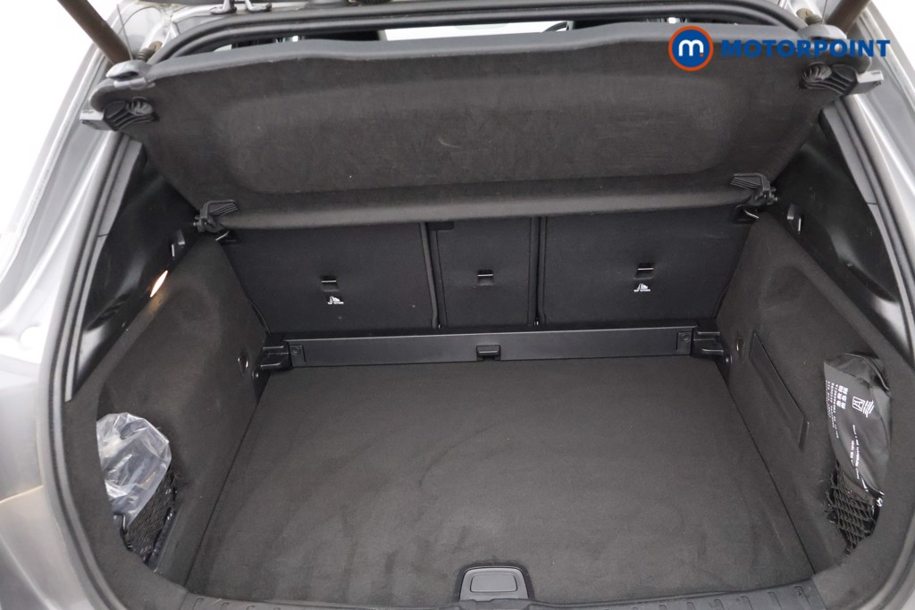 Mercedes-Benz GLA Amg Line Automatic Petrol SUV - Stock Number (1621395) - 34th supplementary image