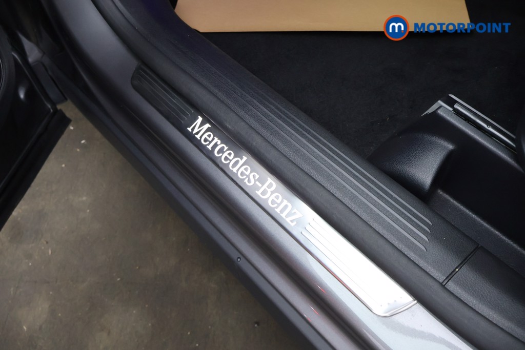 Mercedes-Benz GLA Amg Line Automatic Petrol SUV - Stock Number (1621395) - 40th supplementary image