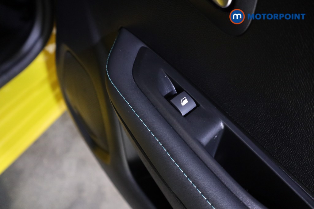 Peugeot 208 Allure Premium -Plus Manual Petrol Hatchback - Stock Number (1621689) - 20th supplementary image