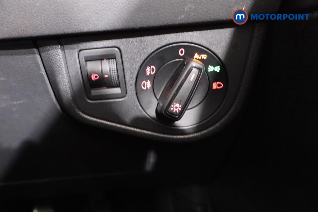 Volkswagen Polo Match Manual Petrol Hatchback - Stock Number (1621706) - 15th supplementary image