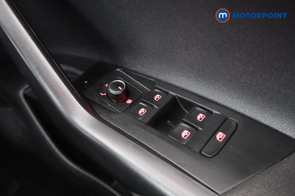Volkswagen Polo Match Manual Petrol Hatchback - Stock Number (1621706) - 16th supplementary image