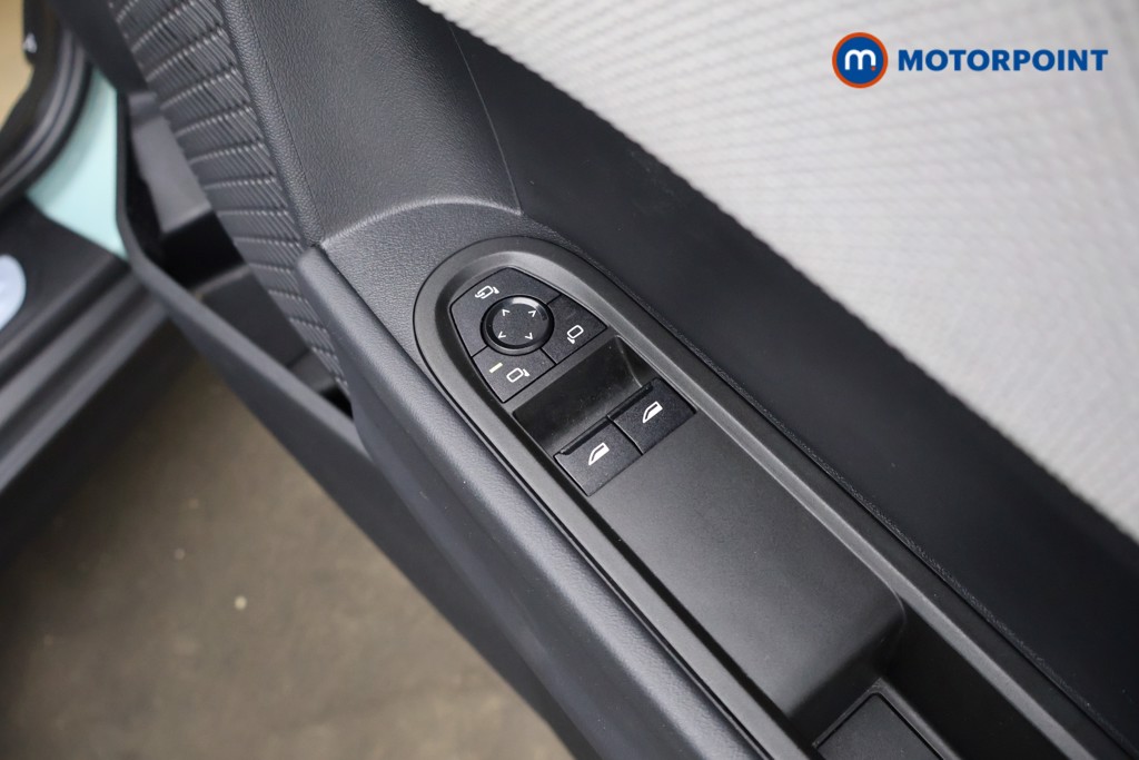 Mini Cooper C Exclusive Automatic Petrol Hatchback - Stock Number (1621726) - 21st supplementary image