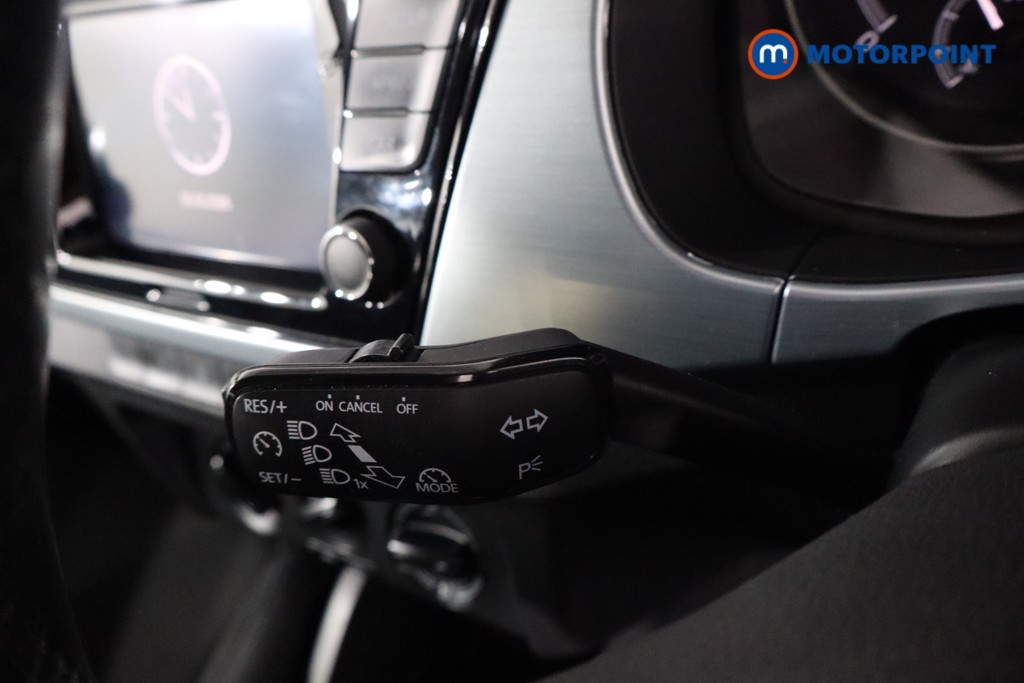 Skoda Fabia Colour Edition Manual Petrol Hatchback - Stock Number (1621836) - 14th supplementary image