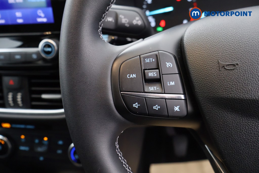 Ford Fiesta Titanium Manual Petrol Hatchback - Stock Number (1621872) - 7th supplementary image