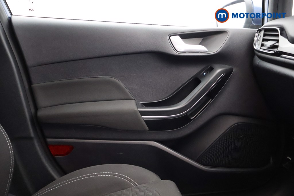 Ford Fiesta Titanium Manual Petrol Hatchback - Stock Number (1621872) - 17th supplementary image