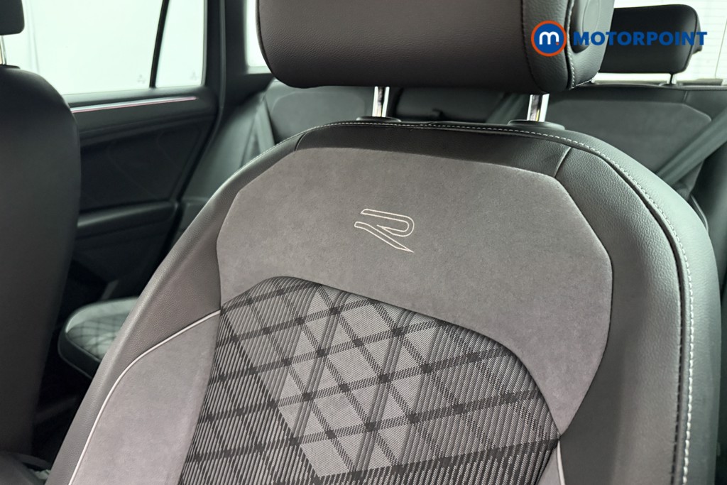 Volkswagen Tiguan R-Line Automatic Petrol SUV - Stock Number (1622010) - 4th supplementary image