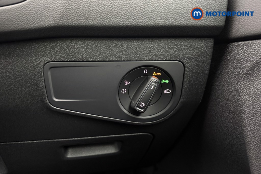 Volkswagen Tiguan R-Line Automatic Petrol SUV - Stock Number (1622010) - 20th supplementary image