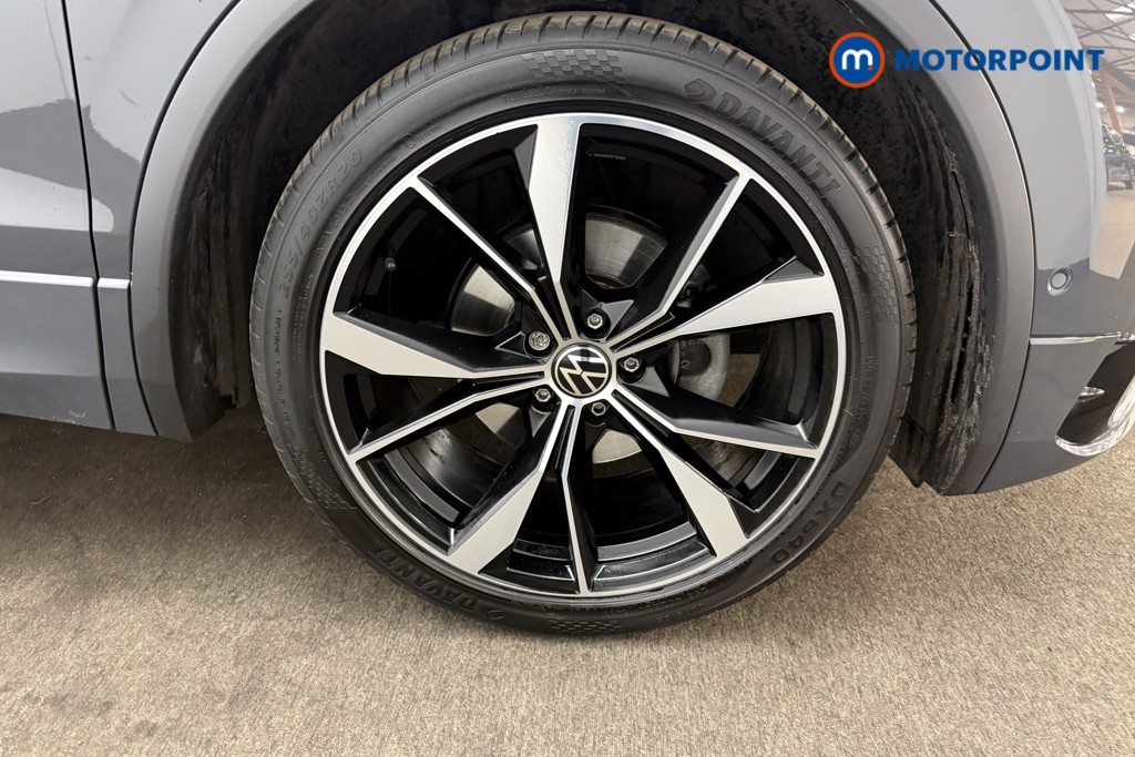 Volkswagen Tiguan R-Line Automatic Petrol SUV - Stock Number (1622010) - 25th supplementary image