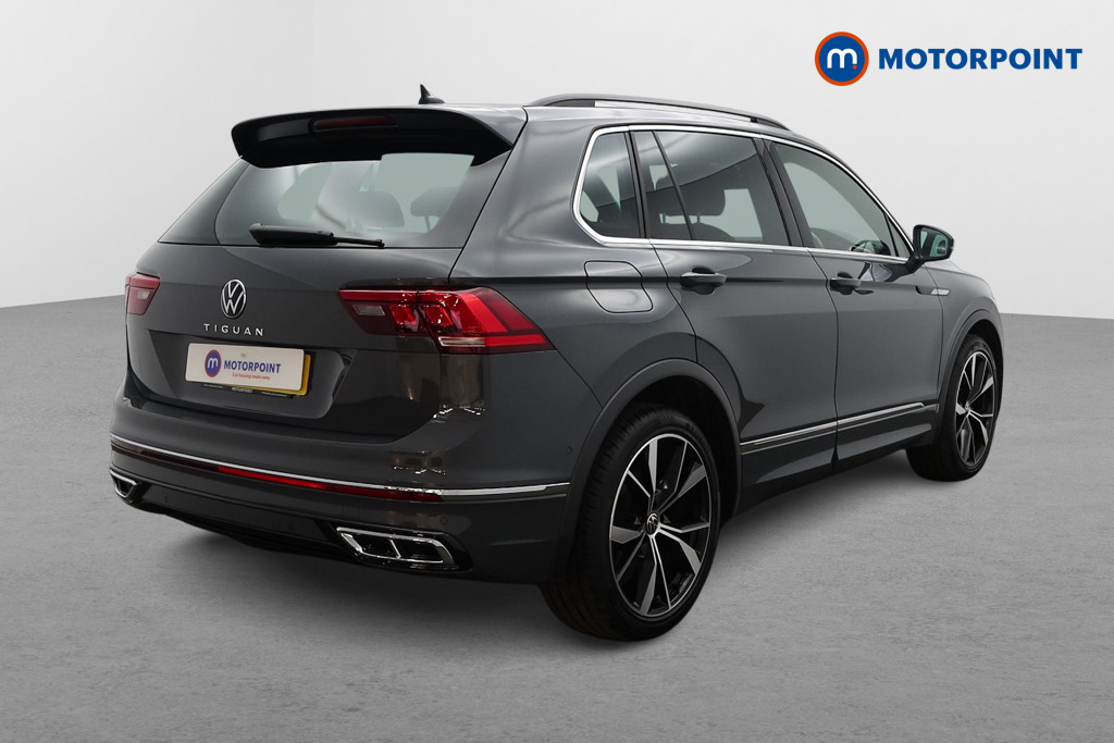 Volkswagen Tiguan R-Line Automatic Petrol SUV - Stock Number (1622010) - Drivers side rear corner