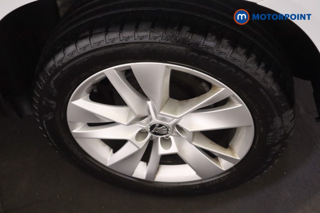 Skoda Karoq Se Technology Automatic Petrol SUV - Stock Number (1622277) - 9th supplementary image