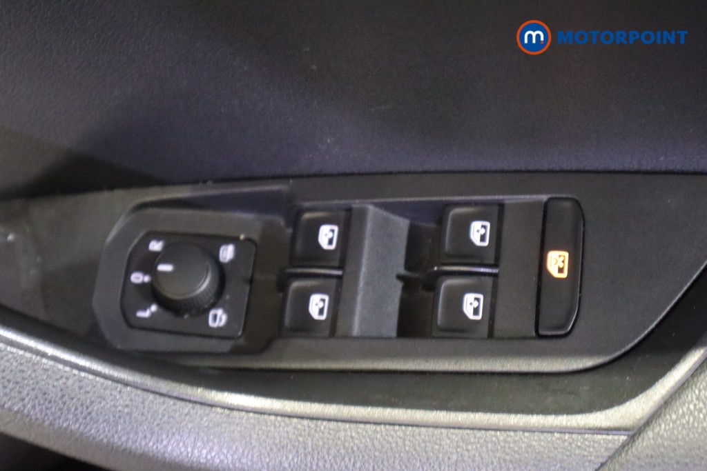 Skoda Karoq Se Technology Automatic Petrol SUV - Stock Number (1622277) - 15th supplementary image