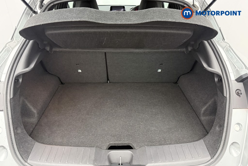 Nissan Juke N-Connecta Automatic Petrol SUV - Stock Number (1622406) - 21st supplementary image