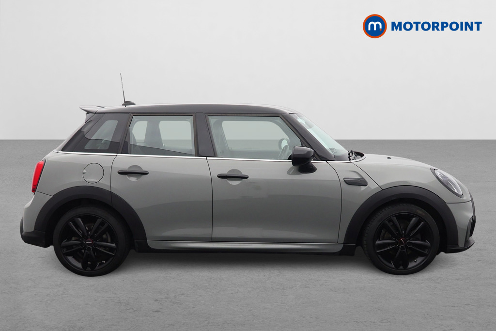 Mini Hatchback Cooper Sport Manual Petrol Hatchback - Stock Number (1622523) - Drivers side