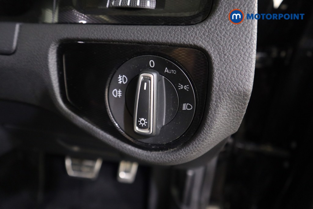 Volkswagen Golf GTI Automatic Petrol Hatchback - Stock Number (1622832) - 11th supplementary image