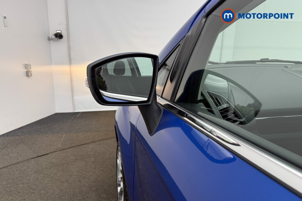 Ford Ecosport Titanium Manual Petrol SUV - Stock Number (1622835) - 28th supplementary image