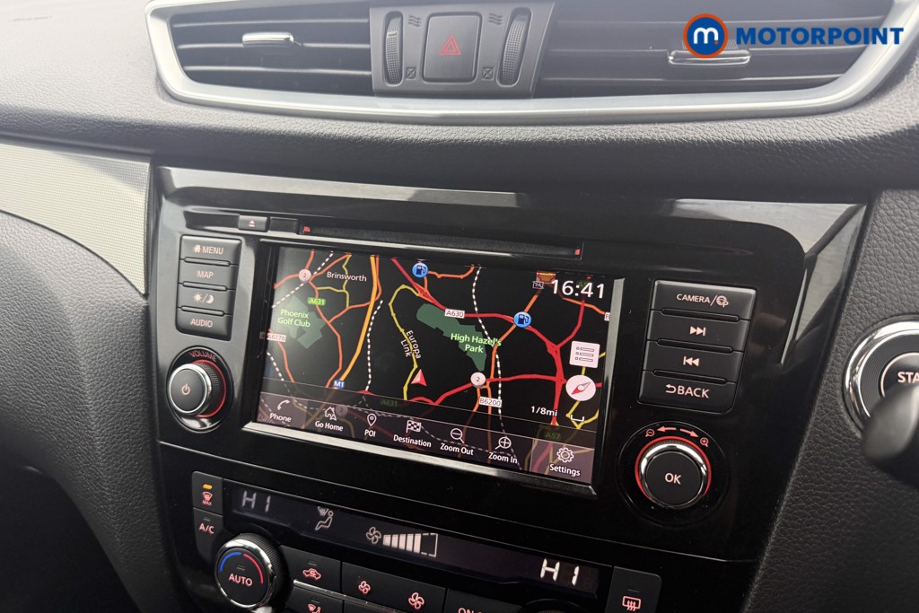 Nissan Qashqai N-Connecta Manual Diesel SUV - Stock Number (1622971) - 2nd supplementary image
