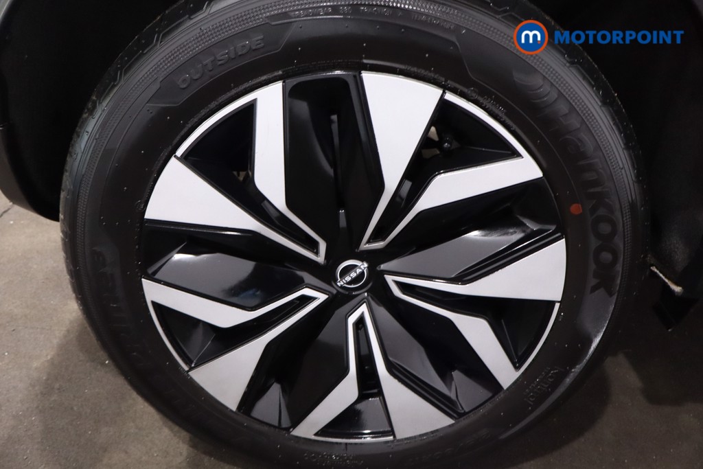 Nissan Juke Acenta Premium Manual Petrol SUV - Stock Number (1623160) - 9th supplementary image