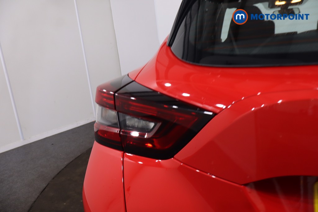 Nissan Juke Acenta Premium Manual Petrol SUV - Stock Number (1623160) - 35th supplementary image