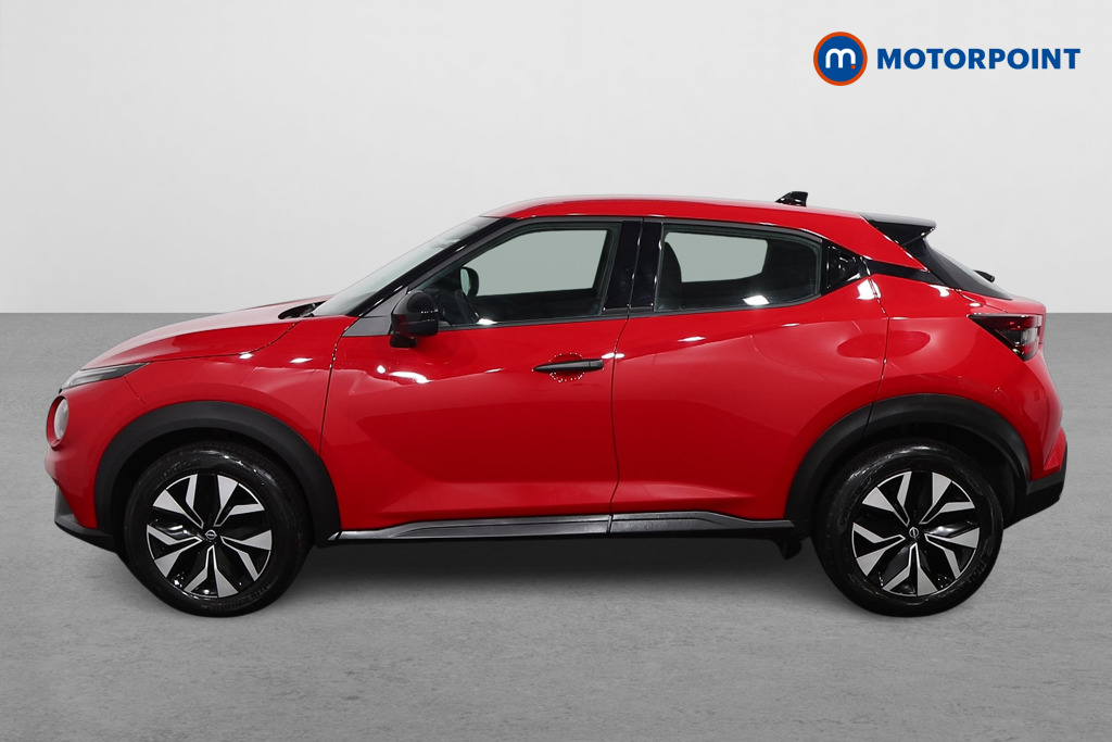 Nissan Juke Acenta Premium Manual Petrol SUV - Stock Number (1623160) - Passenger side