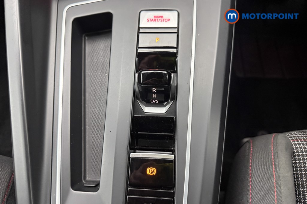 Volkswagen Golf GTI Automatic Petrol Hatchback - Stock Number (1623456) - 7th supplementary image