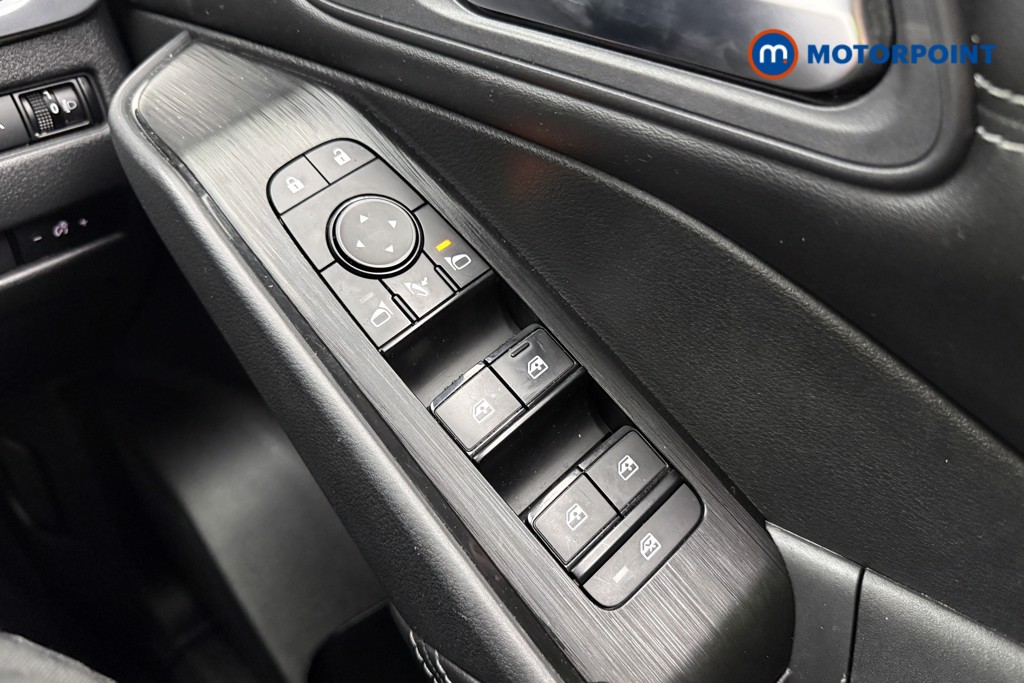 Nissan Qashqai Acenta Premium Manual Petrol SUV - Stock Number (1600887) - 16th supplementary image