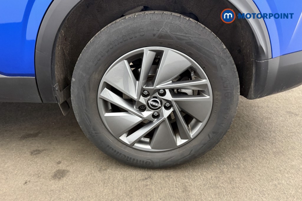 Nissan Qashqai Acenta Premium Manual Petrol SUV - Stock Number (1600887) - 23rd supplementary image