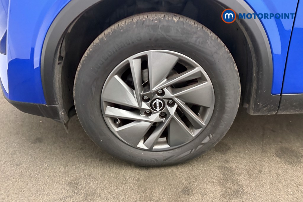 Nissan Qashqai Acenta Premium Manual Petrol SUV - Stock Number (1600887) - 24th supplementary image