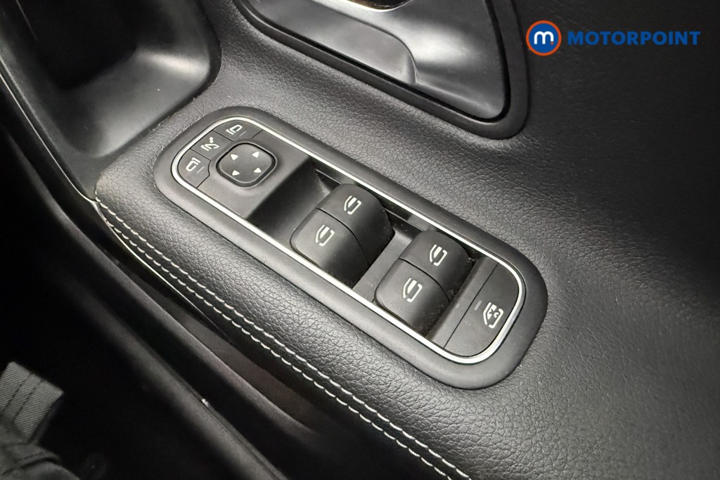 Mercedes-Benz CLA Amg Line Automatic Petrol Coupe - Stock Number (1605510) - 17th supplementary image