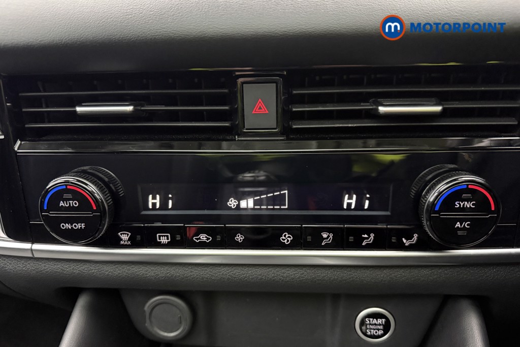 Nissan Qashqai N-Connecta Manual Petrol SUV - Stock Number (1608474) - 14th supplementary image