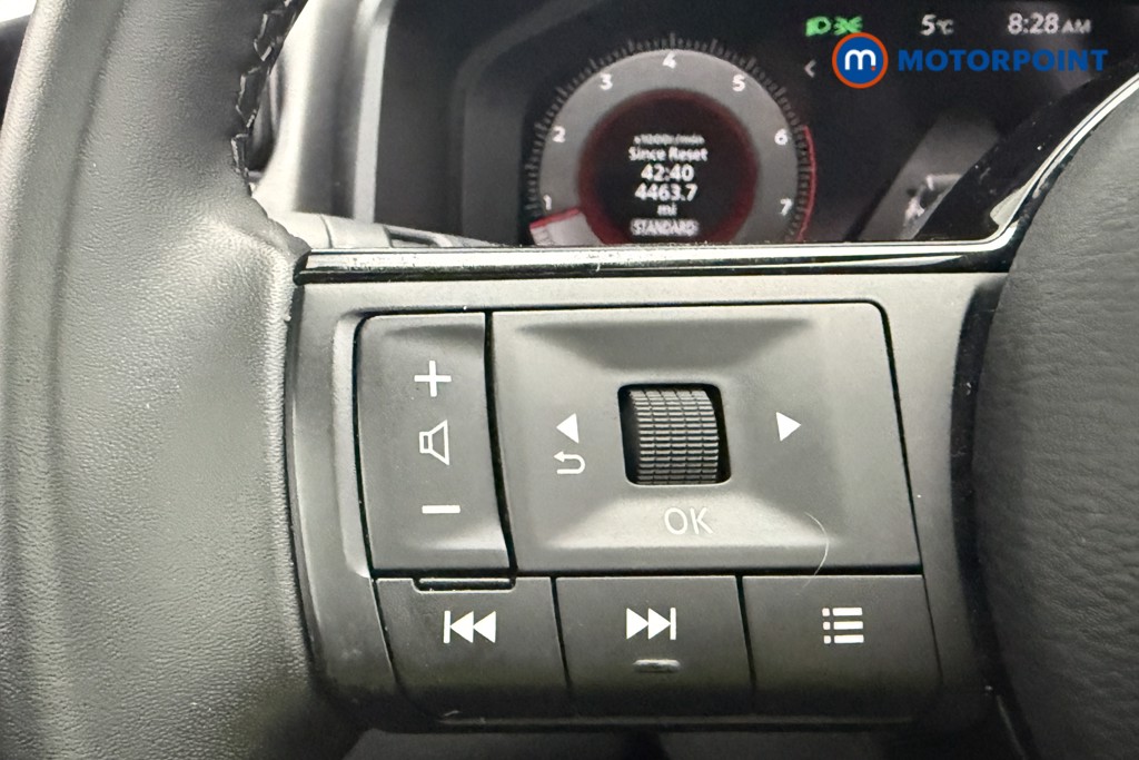 Nissan Qashqai N-Connecta Manual Petrol SUV - Stock Number (1608474) - 21st supplementary image