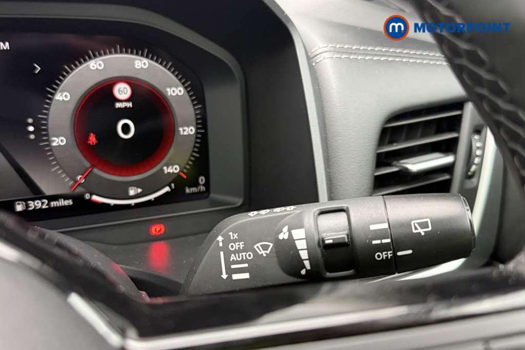 Nissan Qashqai N-Connecta Manual Petrol SUV - Stock Number (1608474) - 24th supplementary image