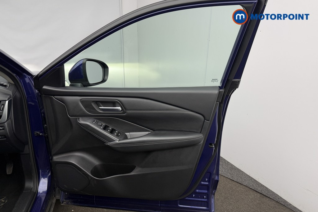 Nissan Qashqai N-Connecta Manual Petrol SUV - Stock Number (1608474) - 28th supplementary image