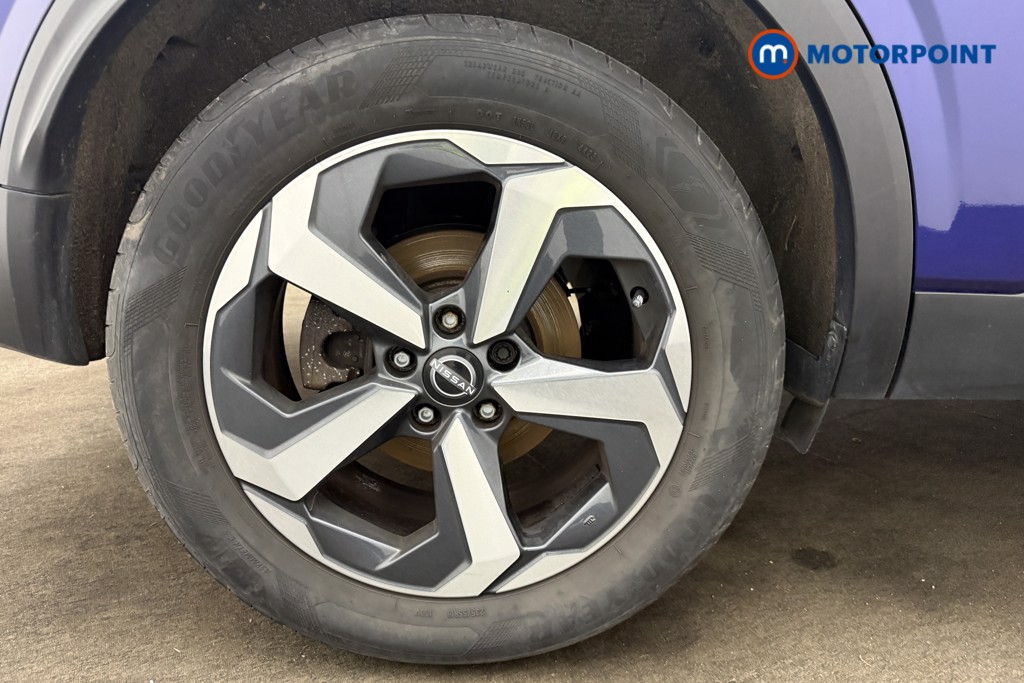 Nissan Qashqai N-Connecta Manual Petrol SUV - Stock Number (1608474) - 53rd supplementary image