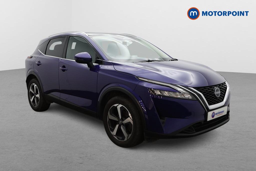 Nissan Qashqai N-Connecta Manual Petrol SUV - Stock Number (1608474) - Drivers side front corner