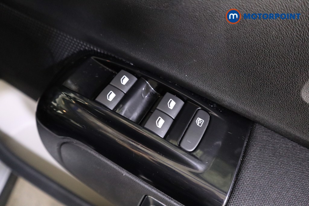 Citroen C3 Shine Plus Manual Petrol Hatchback - Stock Number (1608543) - 11th supplementary image