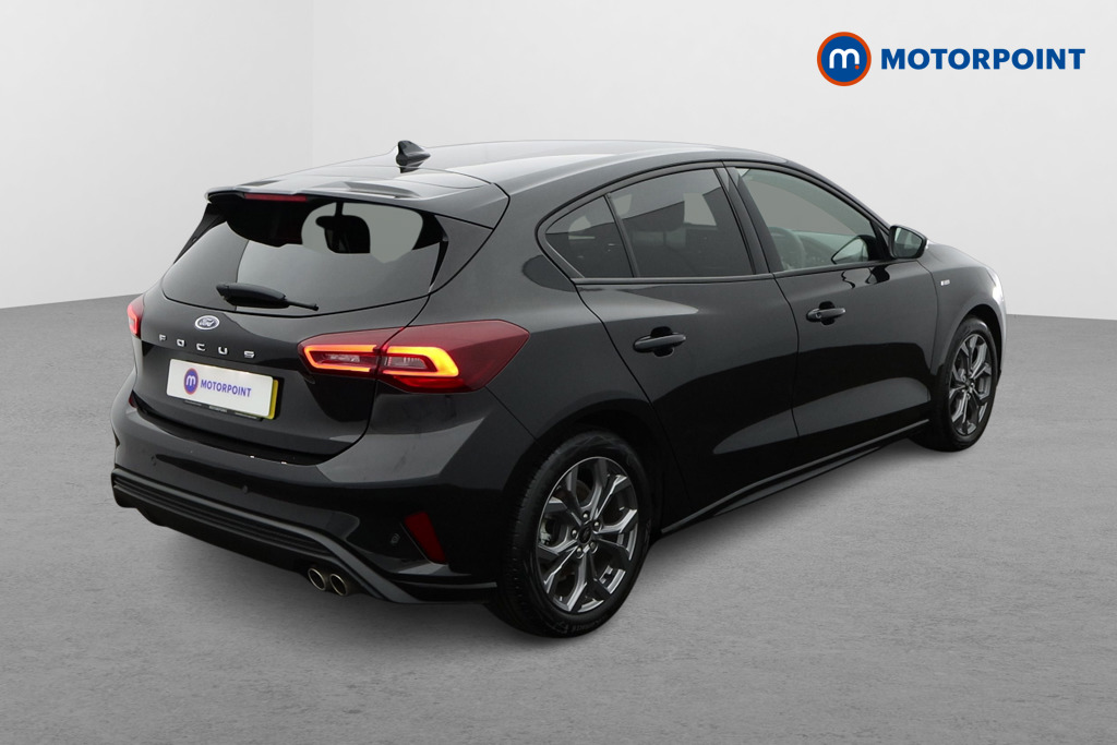 Ford Focus St-Line Manual Petrol Hatchback - Stock Number (1609389) - Drivers side rear corner