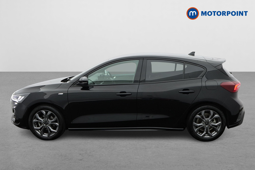 Ford Focus St-Line Manual Petrol Hatchback - Stock Number (1609389) - Passenger side