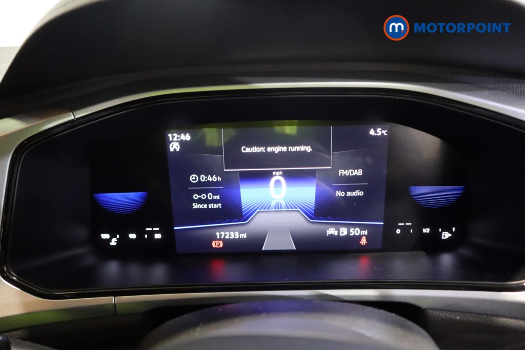Volkswagen T-Roc Life Manual Petrol SUV - Stock Number (1611073) - 4th supplementary image
