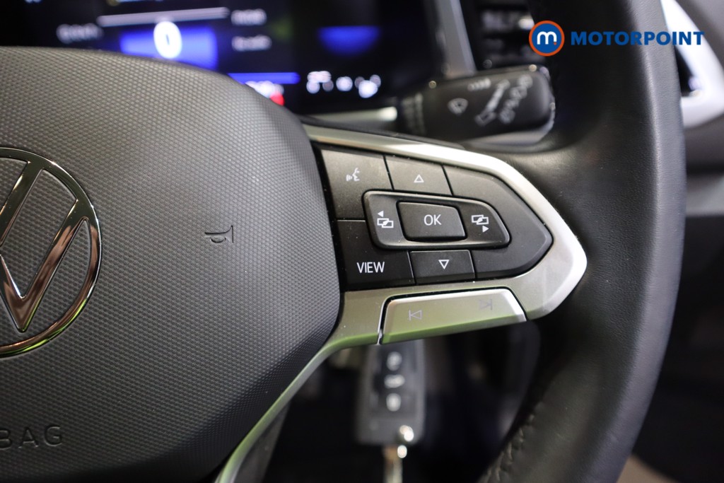 Volkswagen T-Roc Life Manual Petrol SUV - Stock Number (1611073) - 11th supplementary image