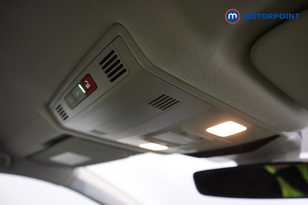 Volkswagen T-Roc Life Manual Petrol SUV - Stock Number (1611073) - 12th supplementary image