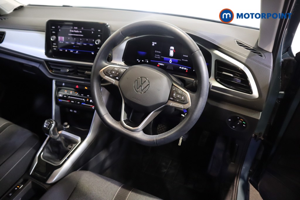 Volkswagen T-Roc Life Manual Petrol SUV - Stock Number (1611073) - 1st supplementary image