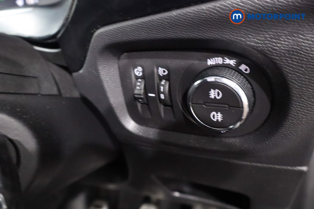 Vauxhall Corsa GS Manual Petrol Hatchback - Stock Number (1611272) - 17th supplementary image