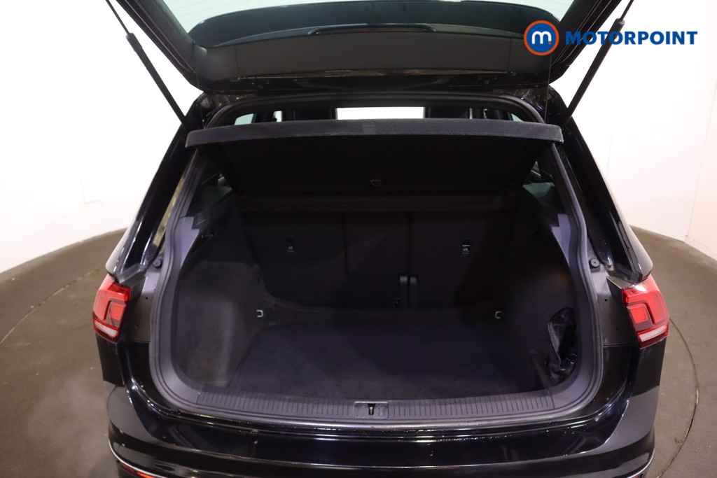 Volkswagen Tiguan R-Line Automatic Petrol SUV - Stock Number (1611542) - 19th supplementary image