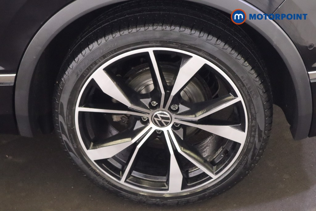 Volkswagen Tiguan R-Line Automatic Petrol SUV - Stock Number (1611542) - 23rd supplementary image
